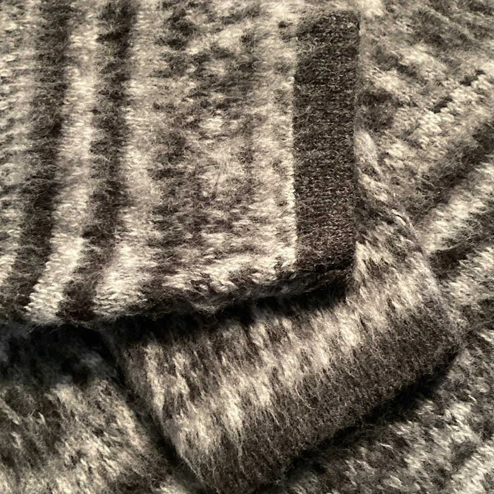 Classic elements mock neck sweater jacquard fair isle M